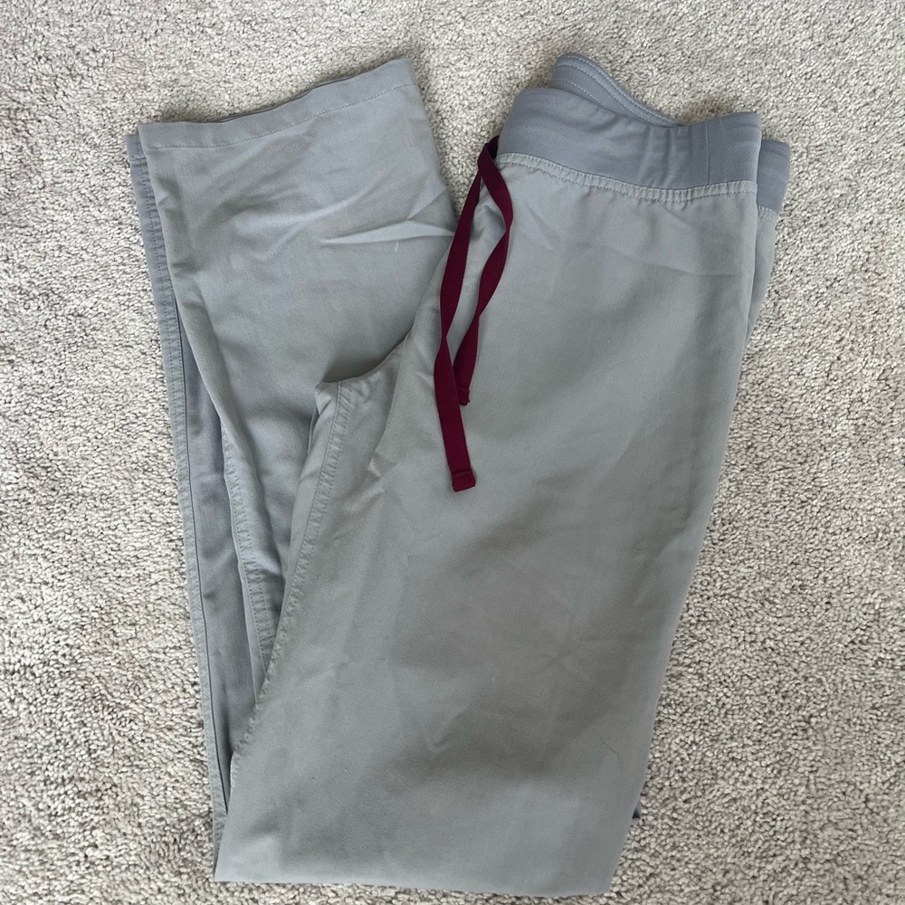 Livingston light gray scrub bottoms